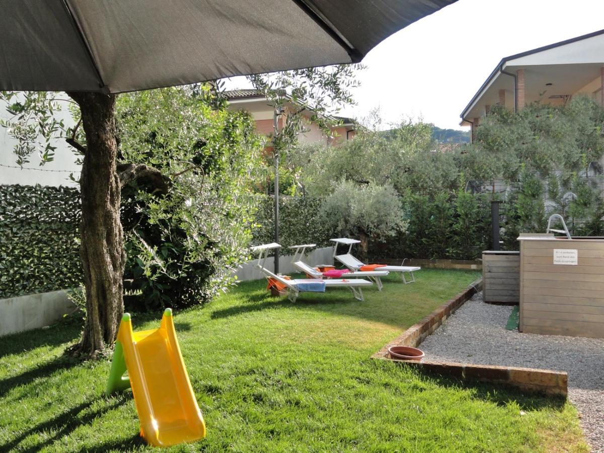 Villa Donne Del Lago Vittoria Salò Exterior foto