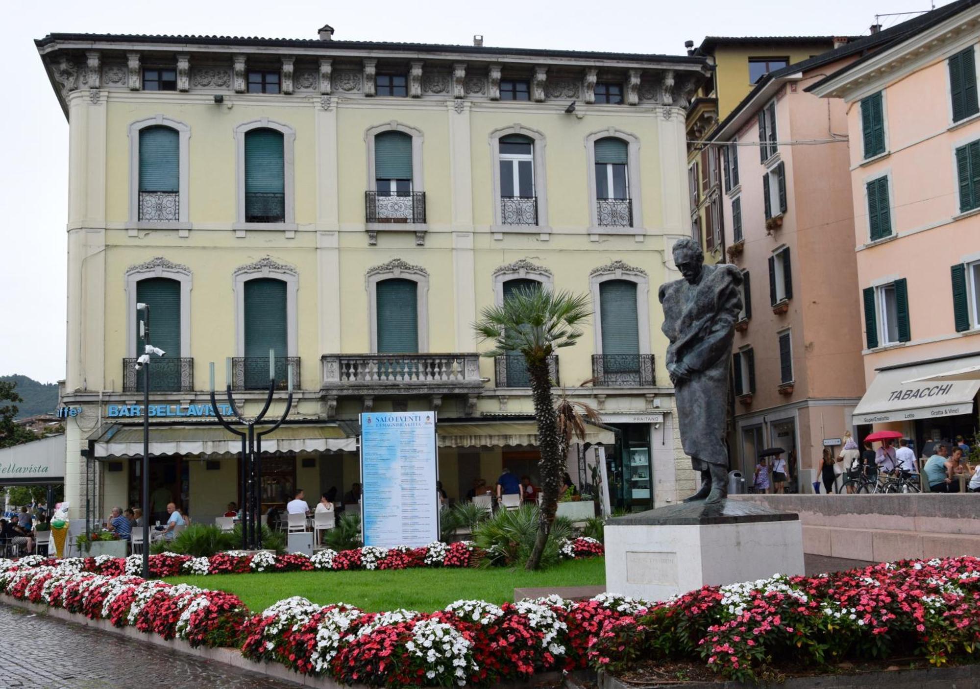 Villa Donne Del Lago Vittoria Salò Exterior foto